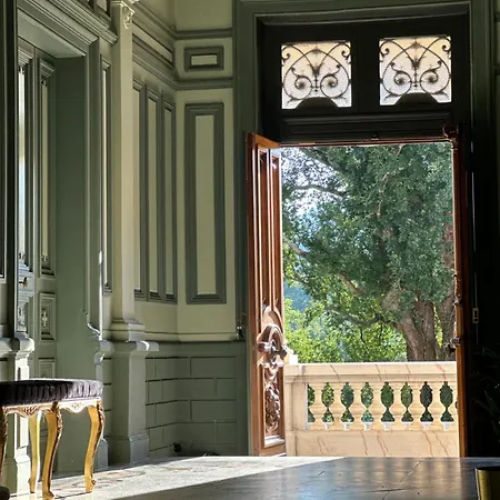 Chateautech Villa *