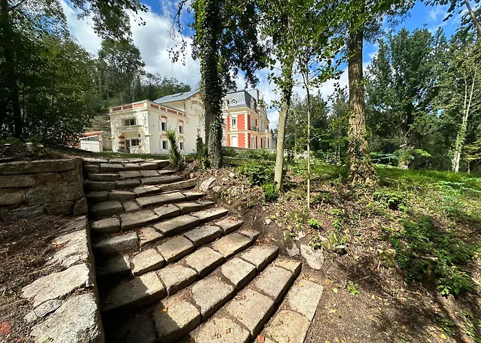 Chateautech 别墅 圣洛朗－德塞尔当